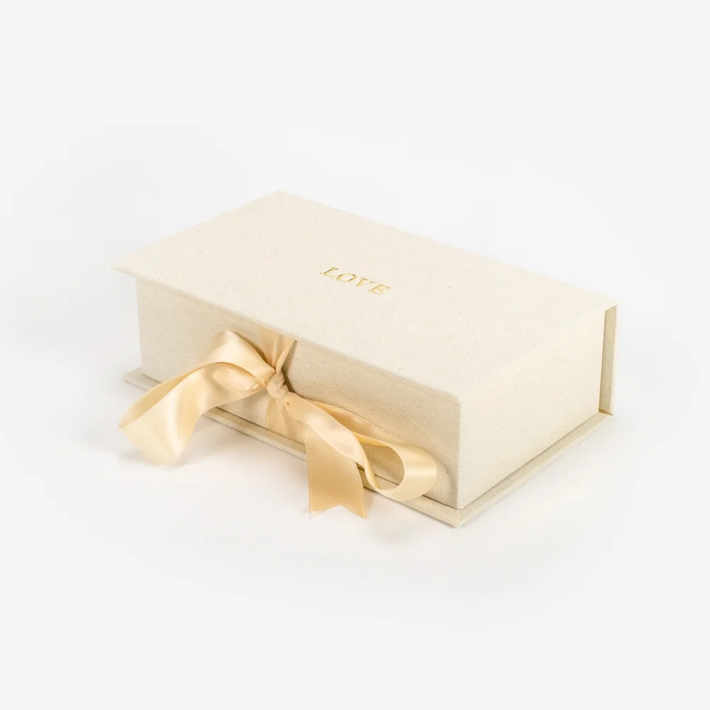 Coffret photo de luxe avec un revêtement en velours italien de première qualité